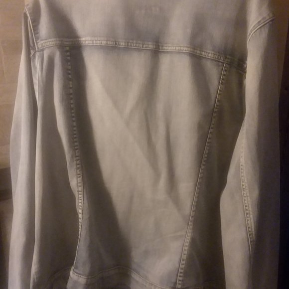 Faded blue jean jacket by KUT from the cloth , plus size - Picture 3 of 6